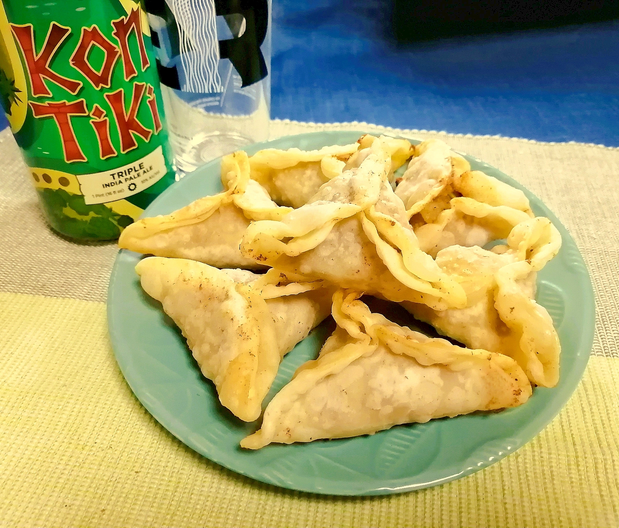 九条ねぎと国産チーズのポテトサモサ