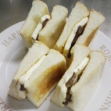 食パンのアイスとチョコサンド