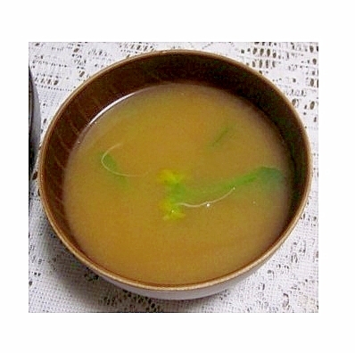 ラディッシュ葉の冷やし味噌汁