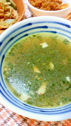 モロヘイヤのガーリックスープ＜カレー風味＞