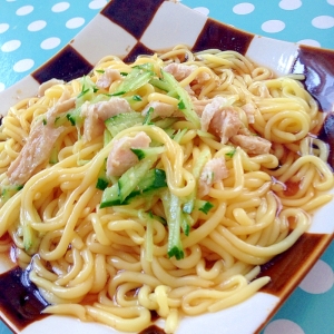 きゅうりと鶏肉の冷やし中華 こんにゃく麺 レシピ 作り方 By Thank