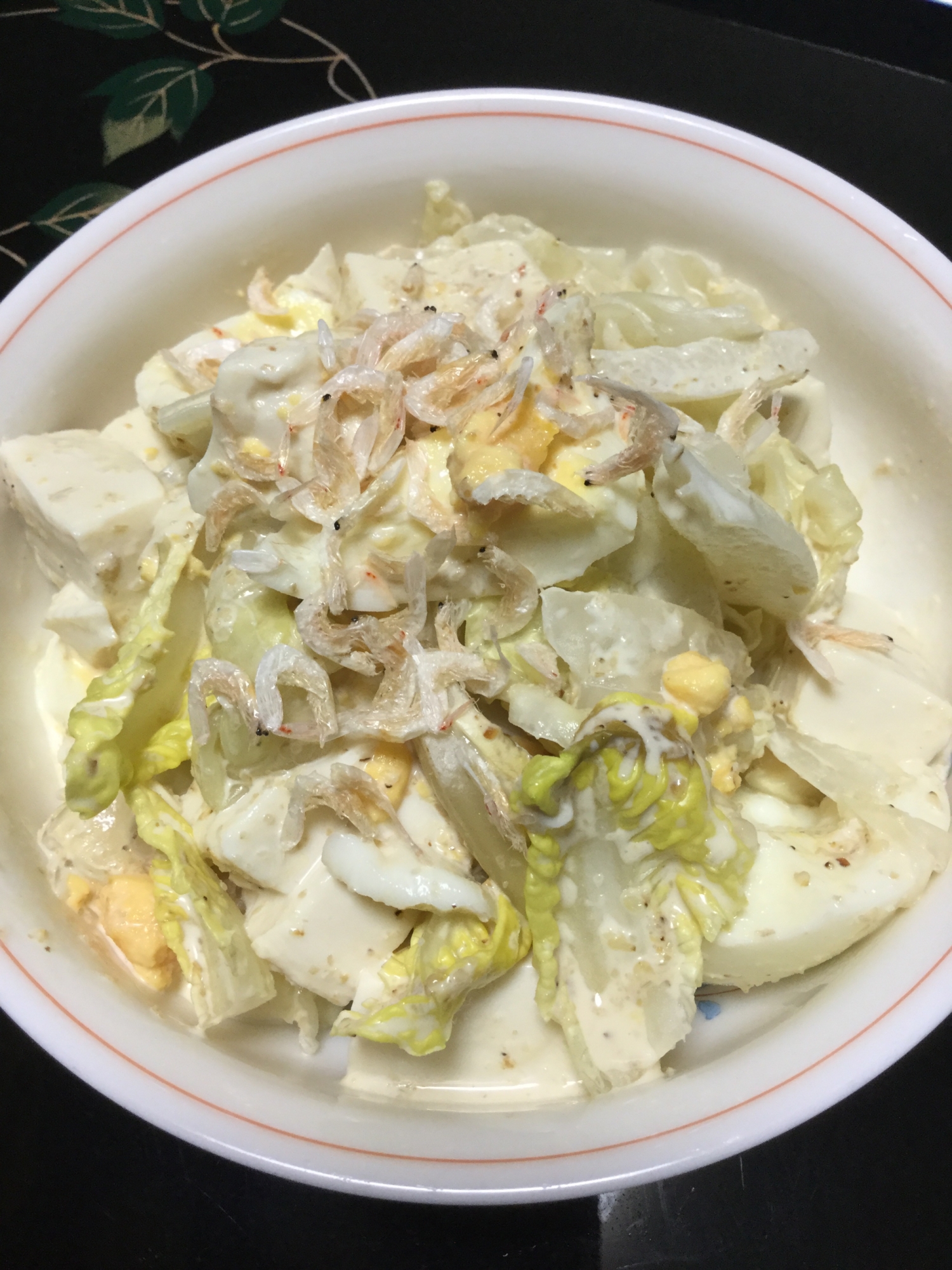 豆腐とキャベツのサラダ