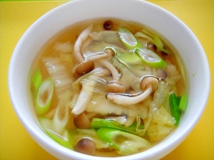 白菜としめじ長ネギの和風スープ レシピ 作り方 By Mint74 楽天レシピ