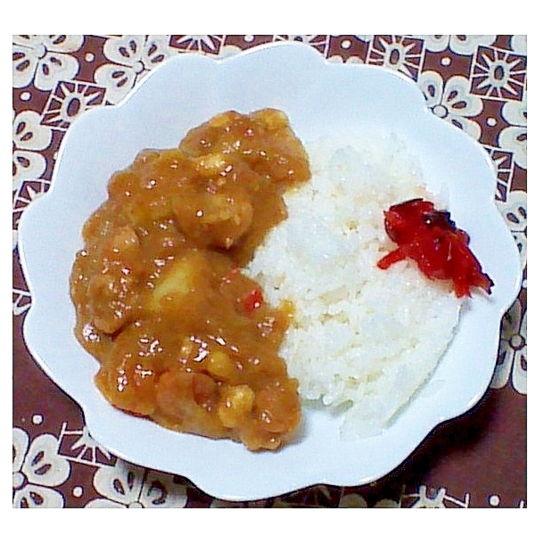 カレーライス（海老・赤パプリカ・大豆etc..）