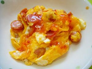 スイートチリソースで ウインナーの卵炒め レシピ 作り方 By Mint74 楽天レシピ