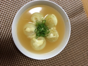 レンジだけ 小玉ねぎのまるごとスープ煮 レシピ 作り方 By Yuuiruyan 楽天レシピ