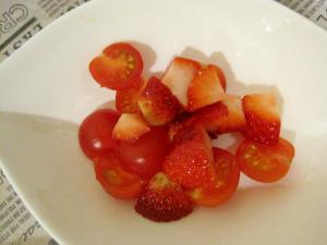 苺とトマトのサラダ レシピ 作り方 By Yukkiy8 楽天レシピ