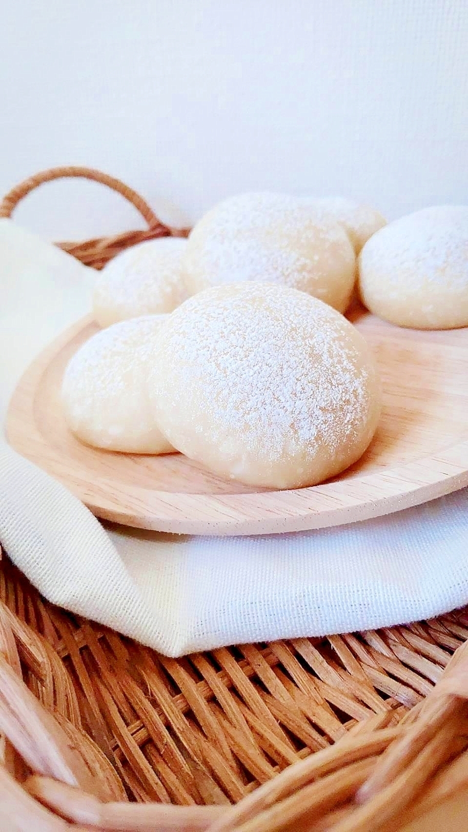 自家製いちご酵母で大福みたいな白パン