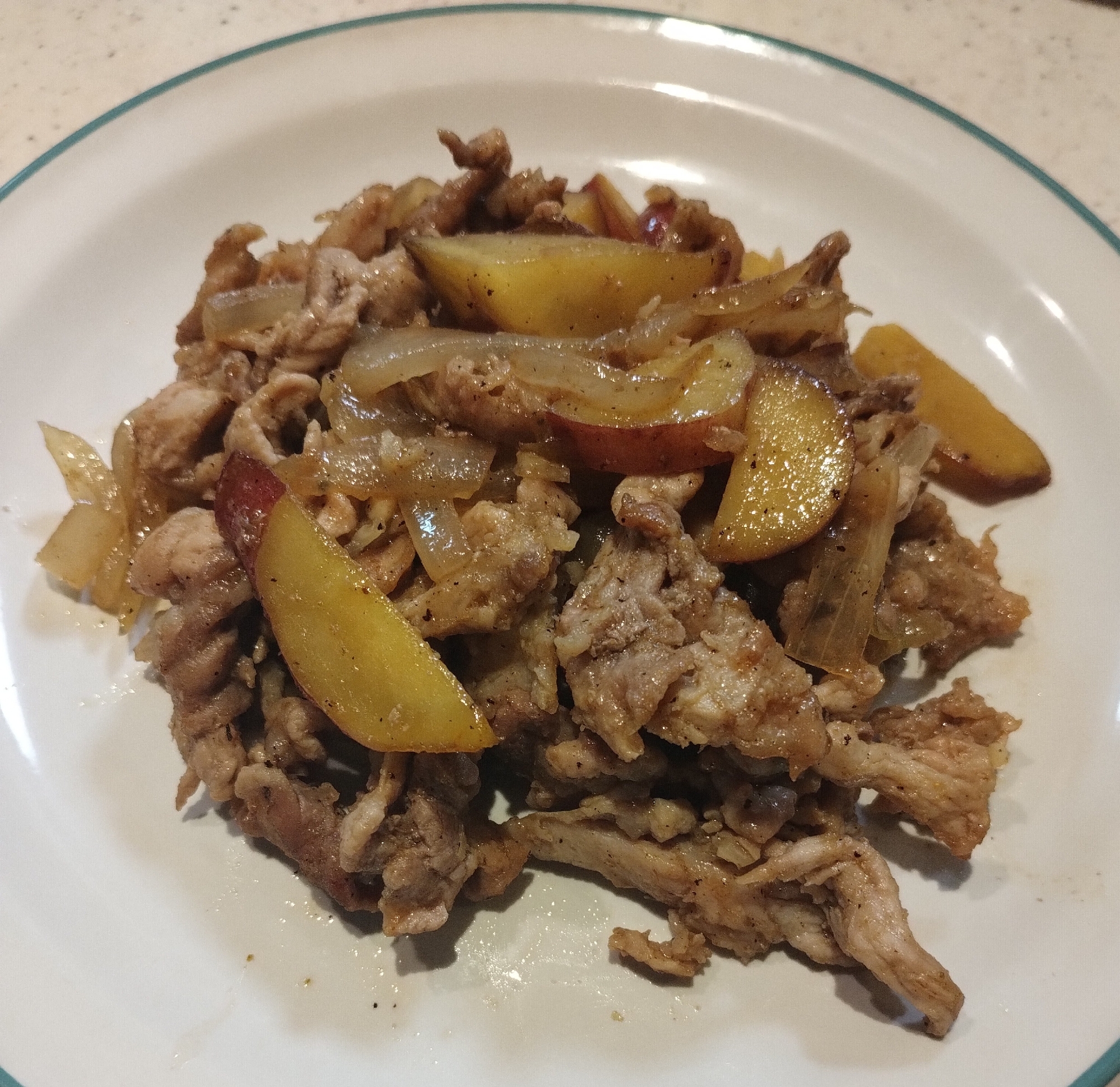 豚肉とさつまいものカレー炒め
