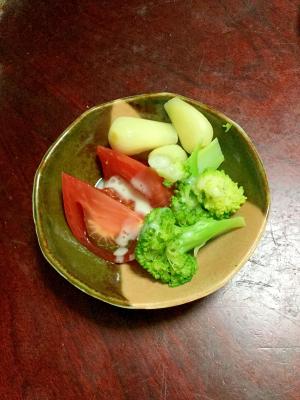トマトとブロッコリーと茹らっきょのチーズdサラダ レシピ 作り方 By とりあえず乾杯 楽天レシピ