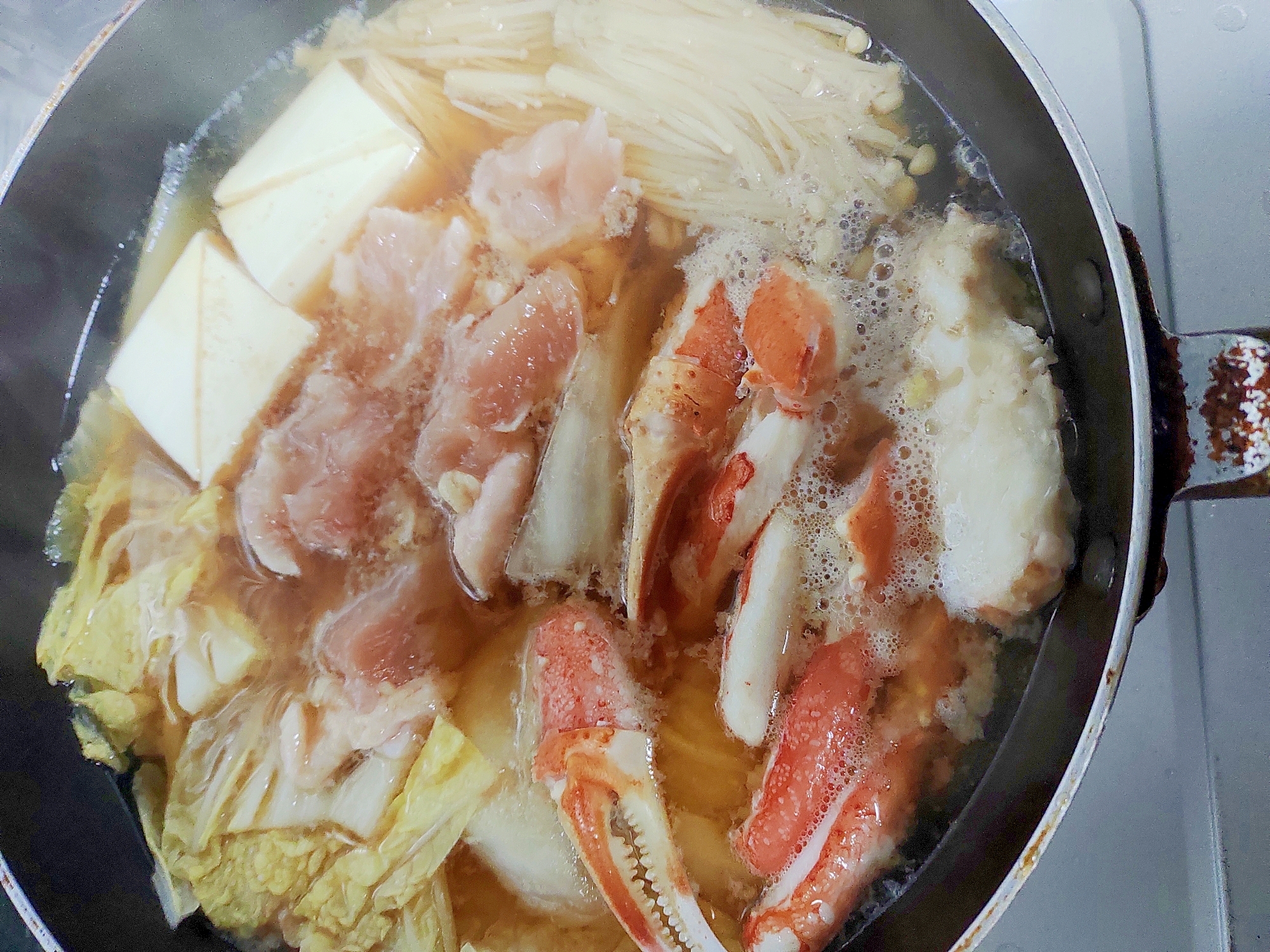 ポン酢でアッサリ♪豚バラと水菜の☆水炊き鍋