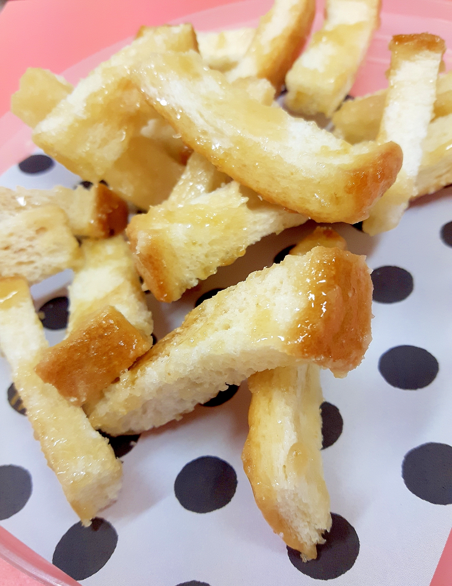 電子レンジで簡単！子供が大好き食パンのかりんとう♪