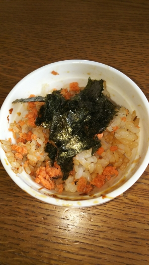 鮭フレーク 鰹節の海苔ご飯 レシピ 作り方 By 4045g 楽天レシピ