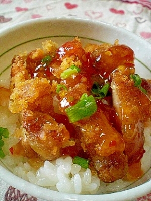 スイートチリ鶏から揚げ丼 レシピ 作り方 By ひろりん１１０６ 楽天レシピ