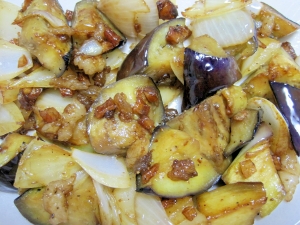 ご飯が進む茄子と玉ねぎのニンニク醤油炒め レシピ 作り方 By Yukkiy8 楽天レシピ