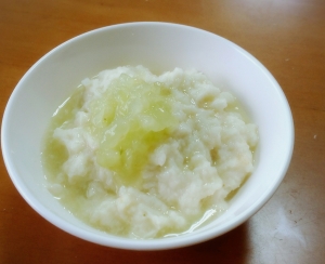 ぶどうのミルクパン粥 離乳食後期 レシピ 作り方 By Tomomi9968 楽天レシピ