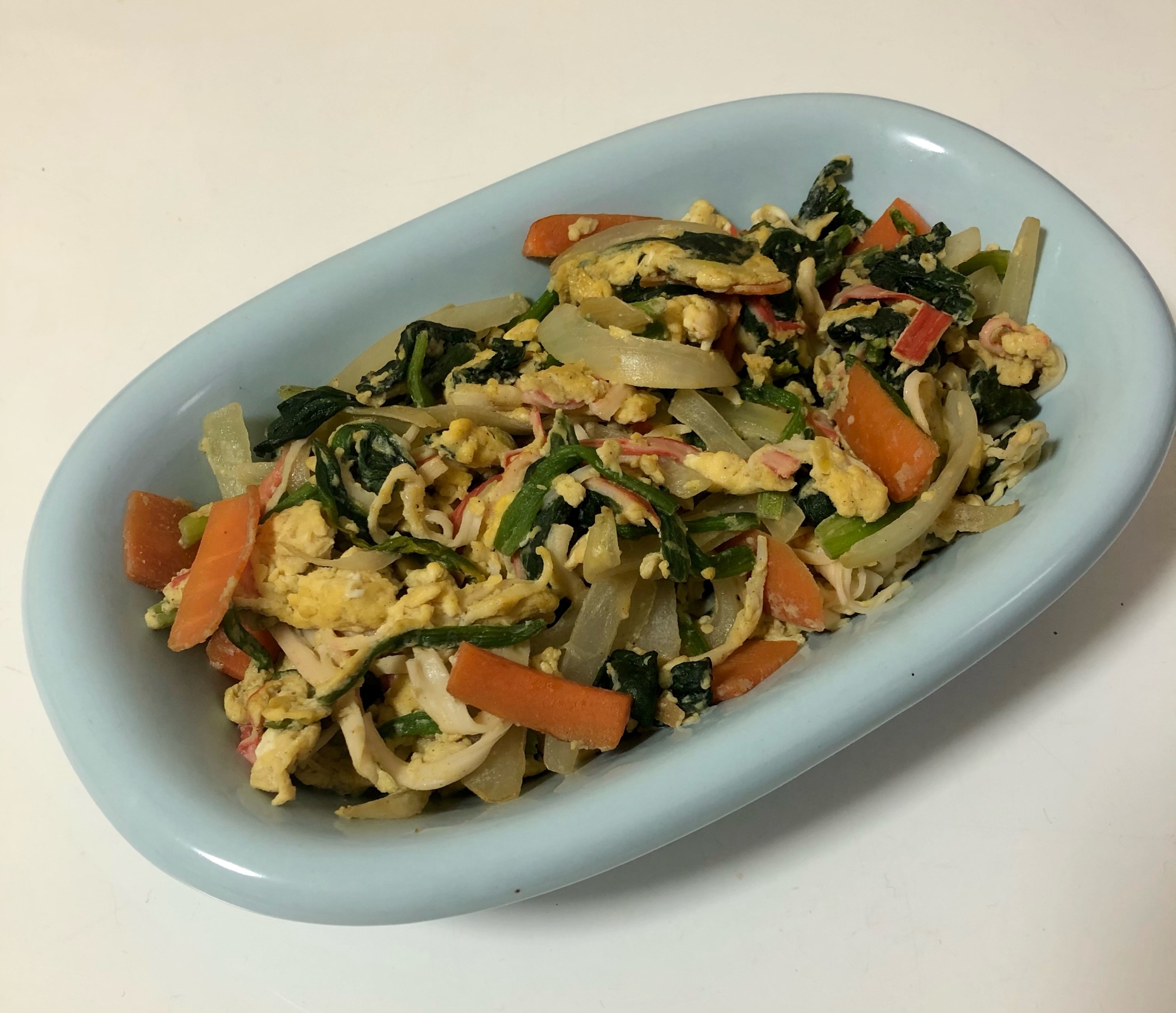 簡単でうまい！ほうれん草と卵のバターソテー