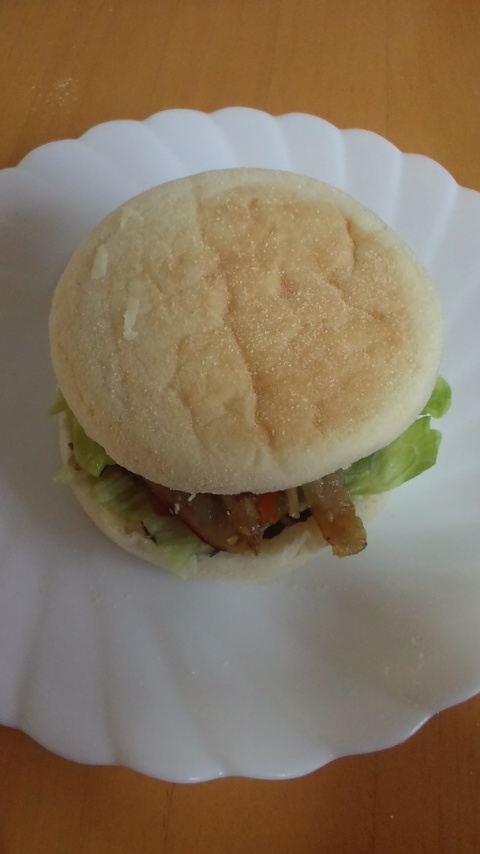 きんぴらゴボウバーガー