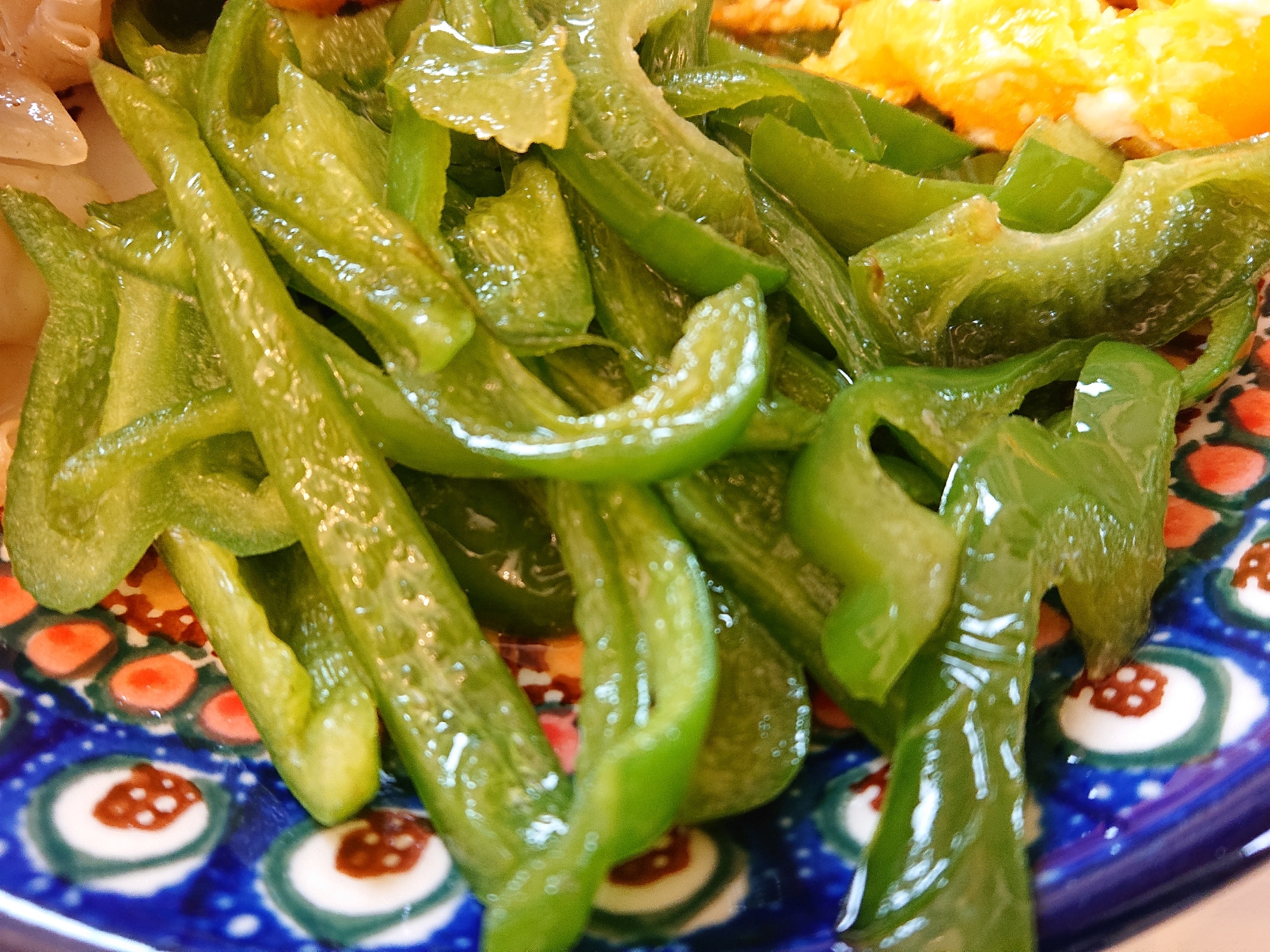 沖縄料理の定番　ソーキ汁