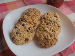 オートミールでヘルシーチョコチップクッキー レシピ 作り方 By おもちのゆうな 楽天レシピ