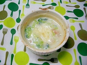 えびとブロッコリーのグラタン 離乳食 レシピ 作り方 By Shino8631 楽天レシピ