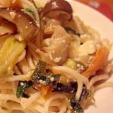 素材の持ち味だけで超美味！塩蒸し焼そば