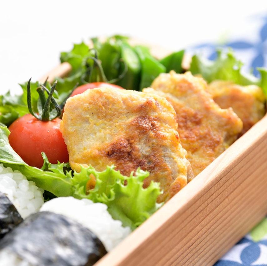 【豚ロースとんかつ】ひとくちサイズのカレー味ピカタ