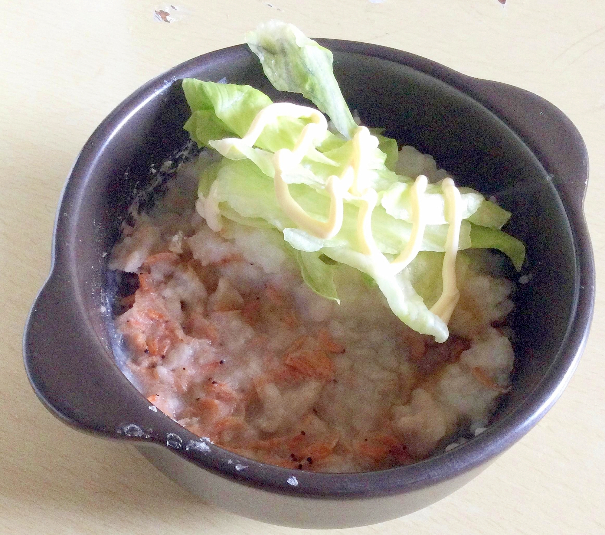 レタス乗せ♢あみえびそば粉入りご飯♪