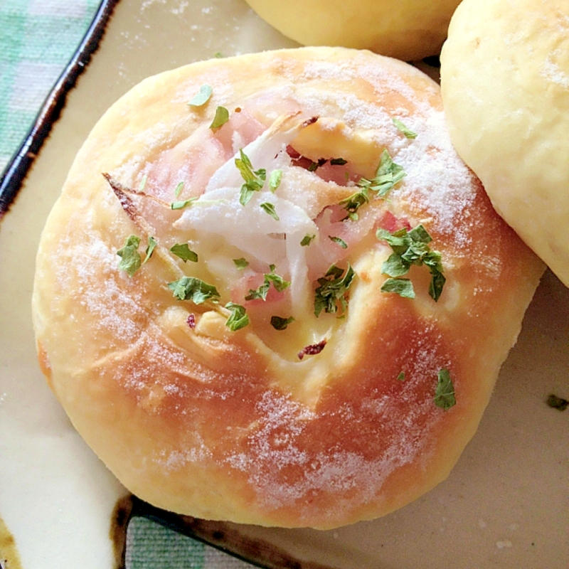 ☆じゃがいも丸ごと☆ベーコンチーズパン