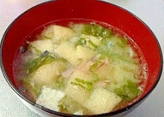 サバ缶で味噌汁