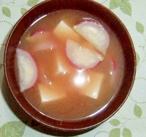 二十日大根と新玉葱の味噌汁 レシピ 作り方 By Amago019 楽天レシピ