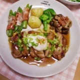 鶏照り焼きの温玉のせ