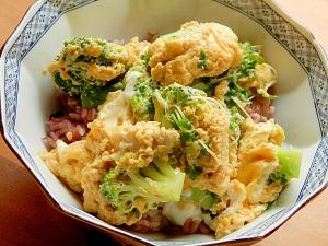 5分 大盛り ブロッコリーのダイエット親子丼 レシピ 作り方 By ジョン リーバス 楽天レシピ