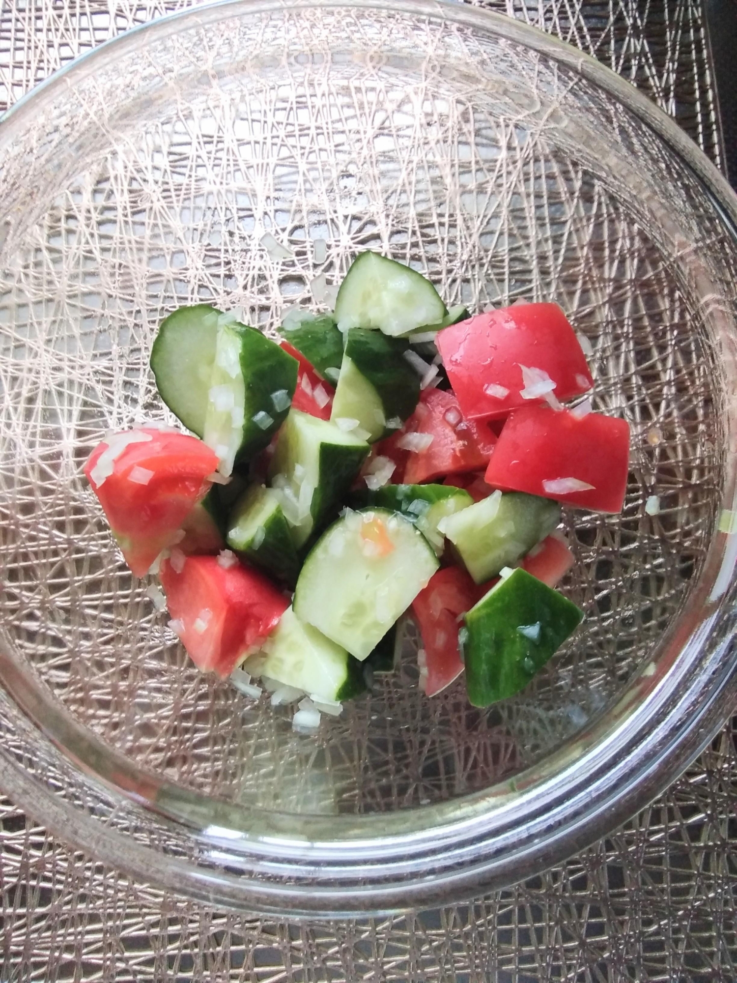 おもてなしに☆生ハムと白菜とプチトマトのマリネ