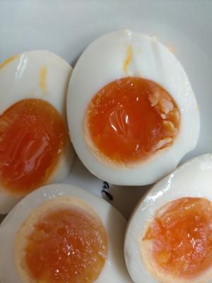 ニンニクが効いてる 味付け半熟ゆで卵 レシピ 作り方 By りおね 楽天レシピ