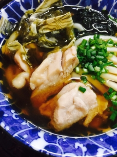 ガッツリだけどさっぱり味☆ボリューム鶏肉うどん