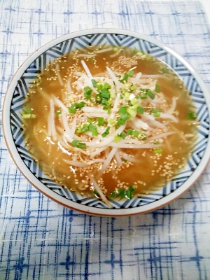 小葱もやしあごだしラーメン レシピ 作り方 By ティア アスラン 楽天レシピ