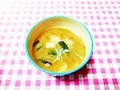 じゃこ入り♪高野豆腐と小松菜のお味噌汁