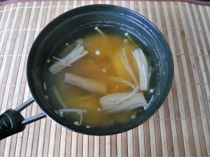 じゃがいもとえのきの味噌汁 レシピ 作り方 By 大福 あんこ 楽天レシピ