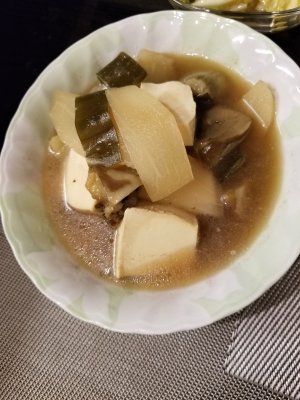 トロうま はやとうりと茄子の煮物 レシピ 作り方 By まっしゅ７７ 楽天レシピ