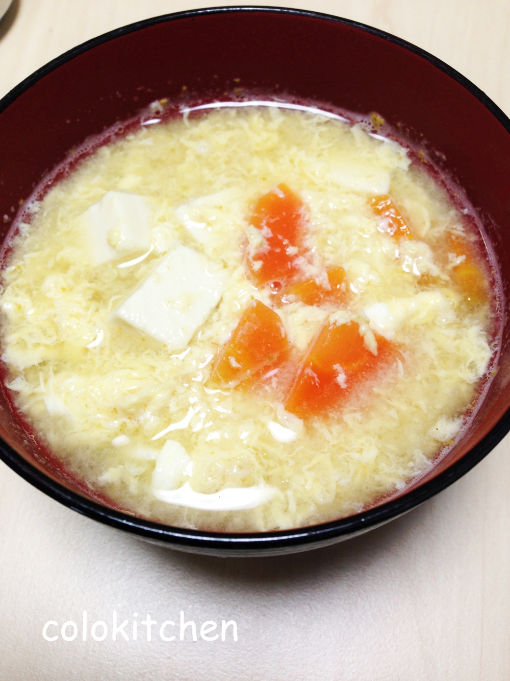 5. 人参と豆腐と卵の味噌汁
