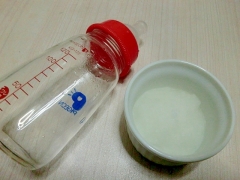 哺乳ビンで作る！10倍がゆ（離乳食）