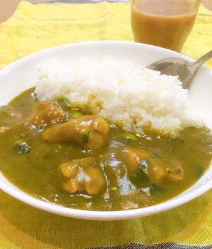 サグ風 食物繊維たっぷり青汁チキンカレー レシピ 作り方 By ヤスのり子 楽天レシピ