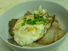 ちゃちゃっと超簡単!焼き豚卵飯 今治B級グルメ