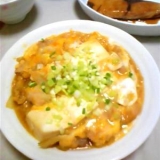 鶏肉と豆腐の卵とじ