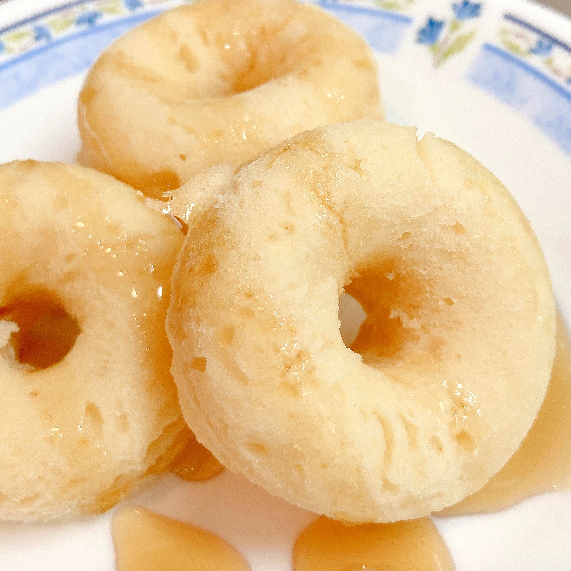 ＜揚げない＞冷めてもモチモチ♪ヘルシー豆腐ドーナツ