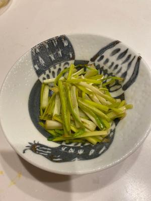 簡単 島らっきょうの茎の炒めもの レシピ 作り方 By ひろみかん 楽天レシピ