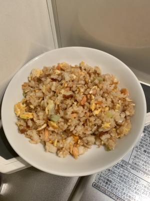 塩鮭炊き込みご飯アレンジ ちくわのチャーハン レシピ 作り方 By Something Beautiful 楽天レシピ