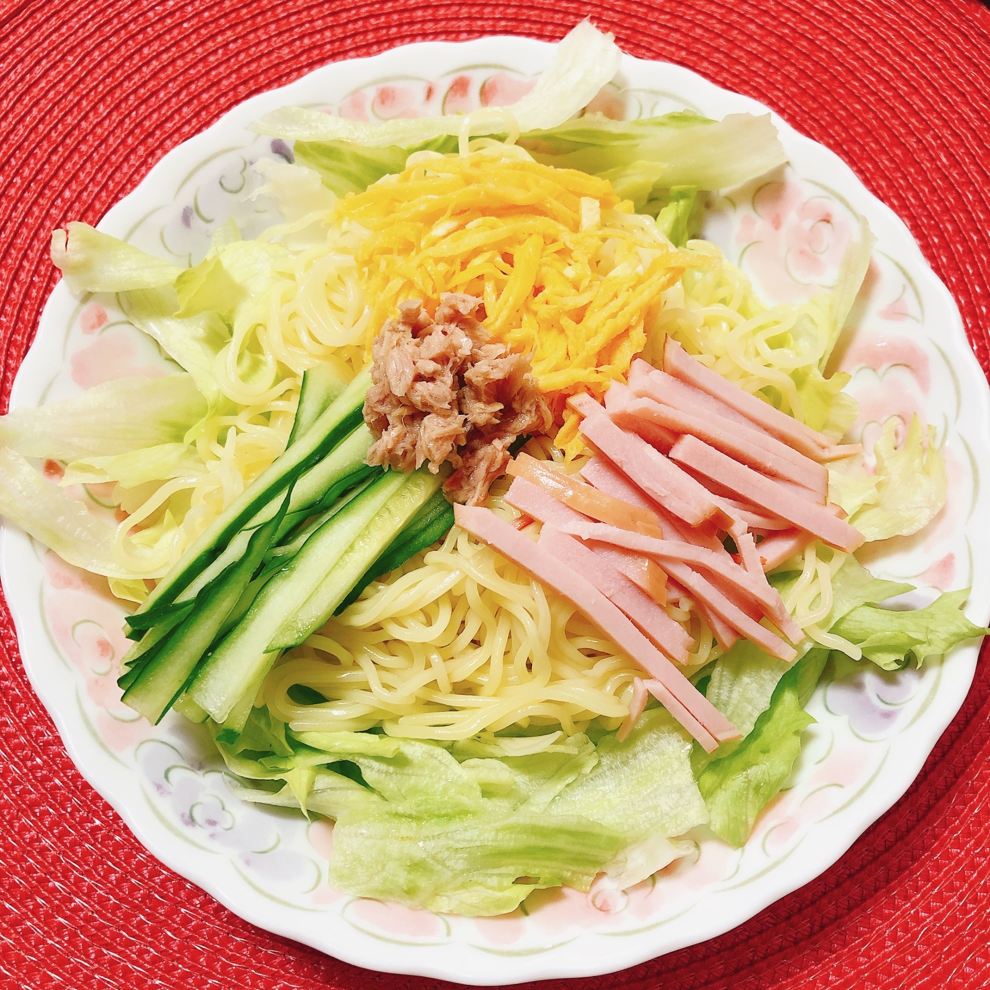 レタスで冷やし中華
