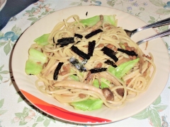 キメるぜ、きのことナットウキナーゼパスタ